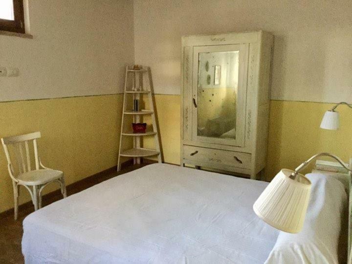 Casa 131 A Due Passi Da Assisi Apartman Bastia Umbra Kültér fotó